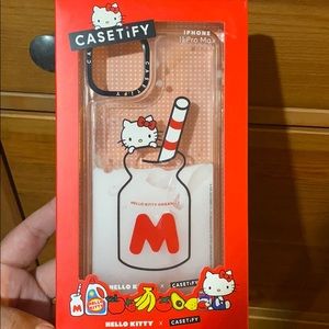 HelloKitty 11 Pro Max case